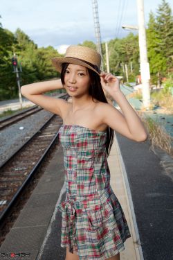 成年女人