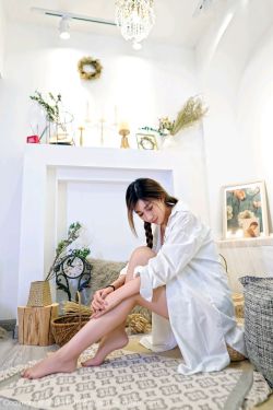 美眉的pp
